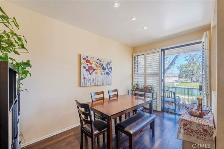 Property Photo:  7211 Cozycroft 32  CA 91306 