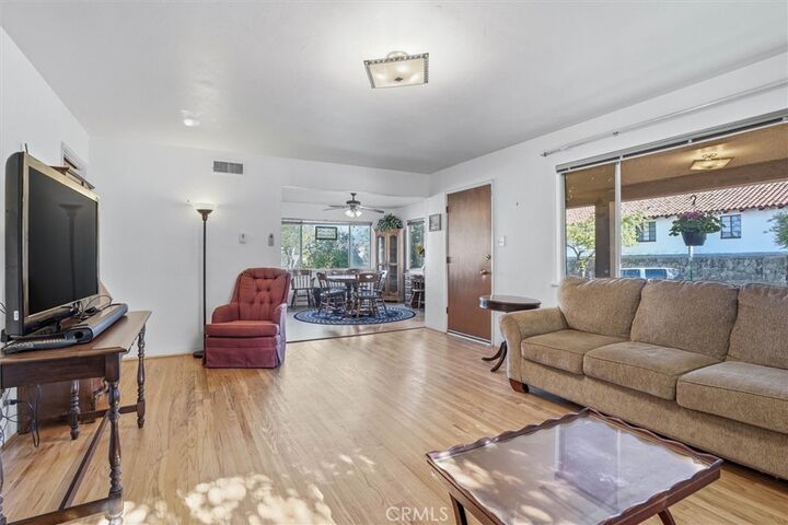 Property Photo:  975 Broad Street  CA 93401 