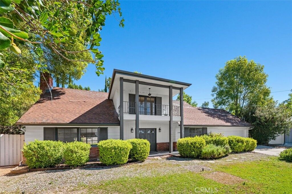 Property Photo: 21801 Providencia CA 91364