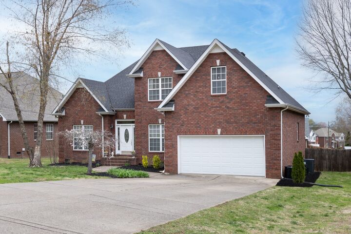 Property Photo:  432 Westwood Dr  TN 37167 