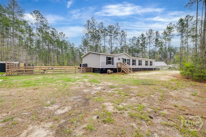 Property Photo:  69 Babe Landon Lane  GA 31309 