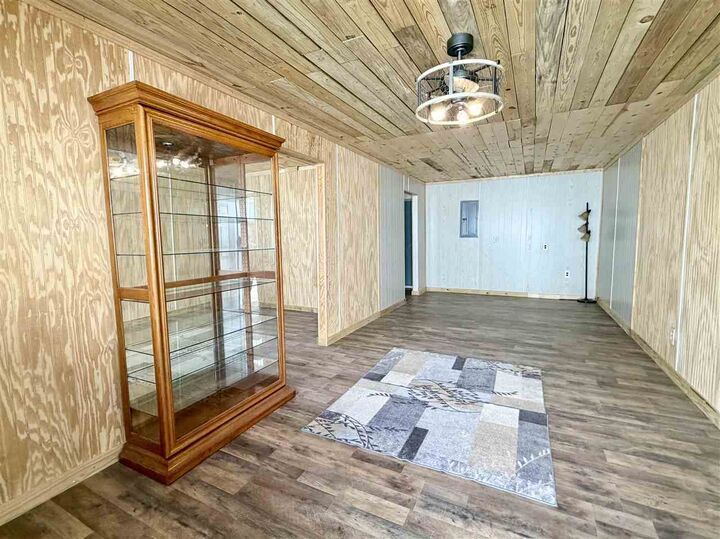 Property Photo:  112 Kimmell Ave  OK 74632 