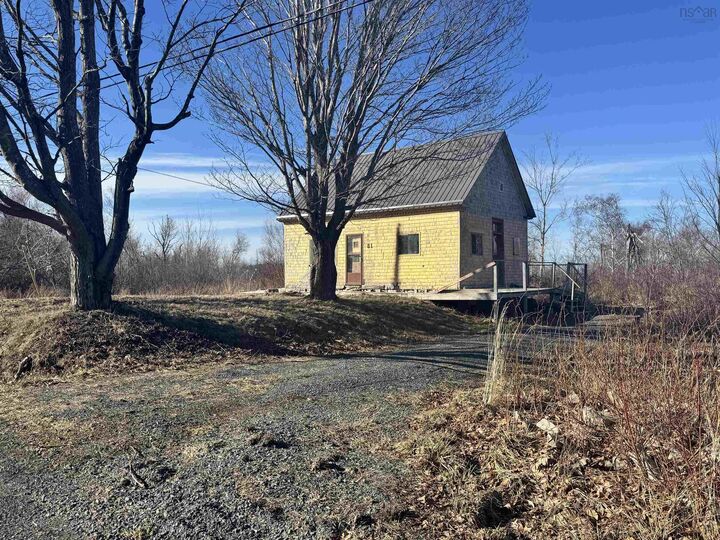 81 Levi White Road — photo 1