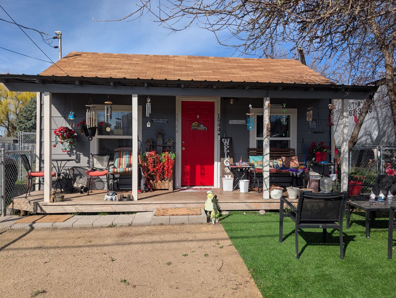 Property Photo:  1944 Gary Street  OR 97603 