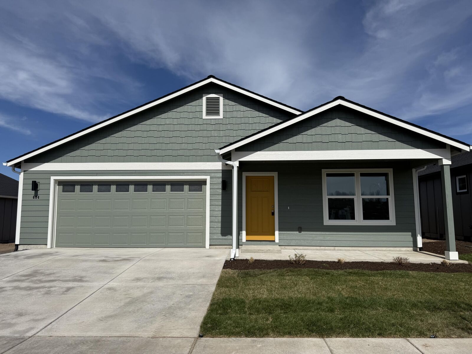 Property Photo:  604 NE Mitchell Street 169  OR 97741 