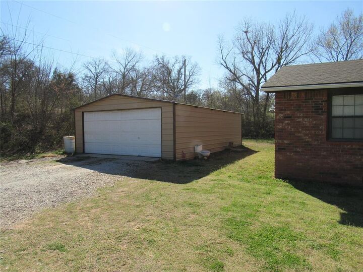 Property Photo:  342302 E 1070 Street  OK 74855 