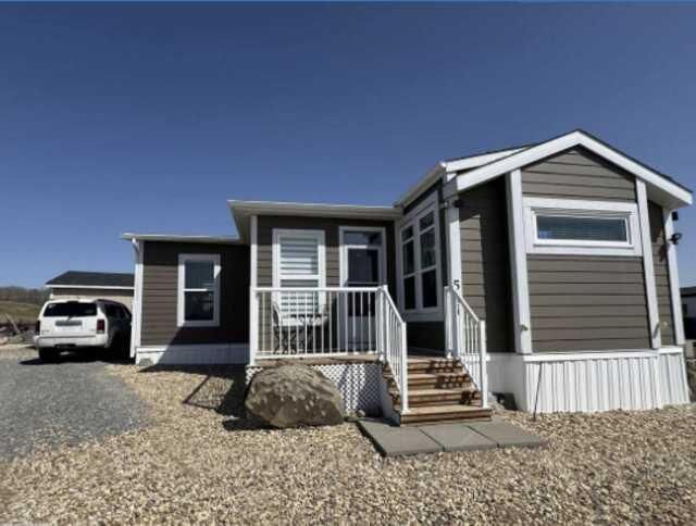 Property Photo:  517 454029 RR 11  AB T0C 2V0 