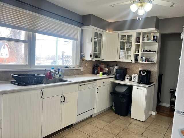 Property Photo: 5117 49 Avenue AB T0B 1N0