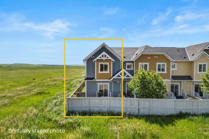 Property Photo:  2400 Ravenswood View SE 1101  AB T4A 0V7 