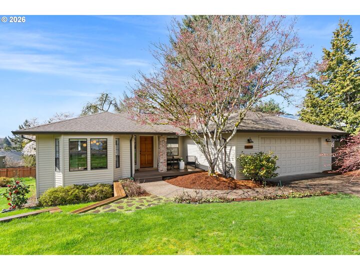 Property Photo: 4674 SW Flower Pl OR 97221