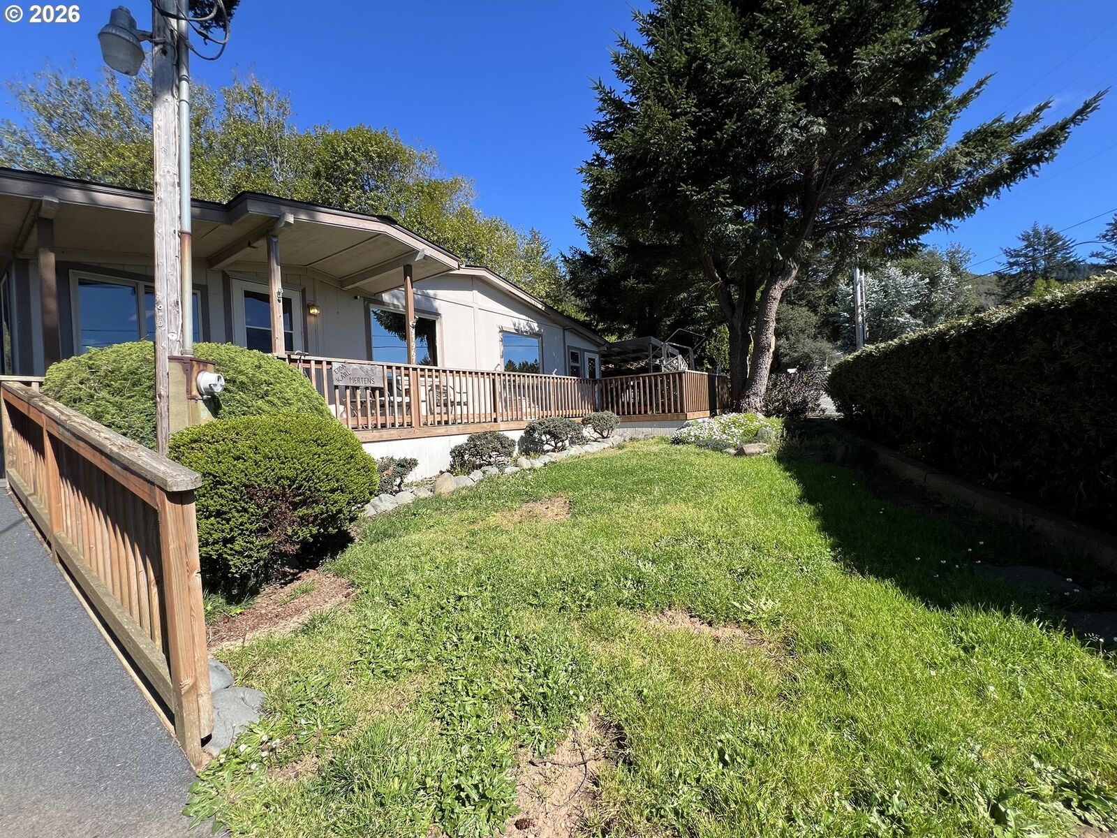 Property Photo: 97967 Hallway Rd OR 97415