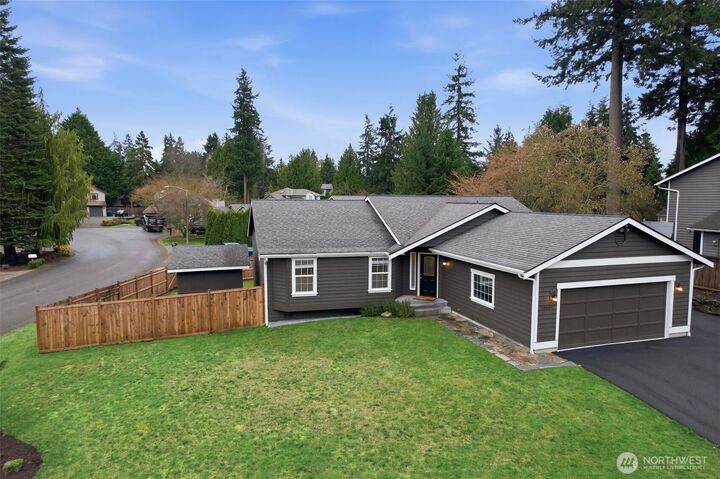 Property Photo:  13601  49th Avenue SE  WA 98296 