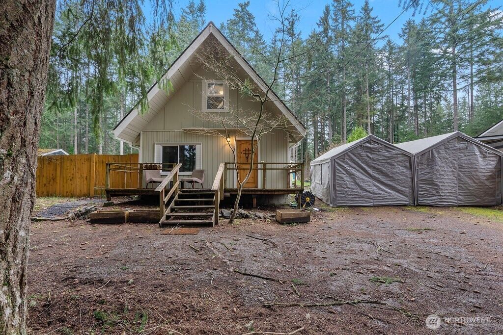 Property Photo: 13816 Easy Street NW WA 98329