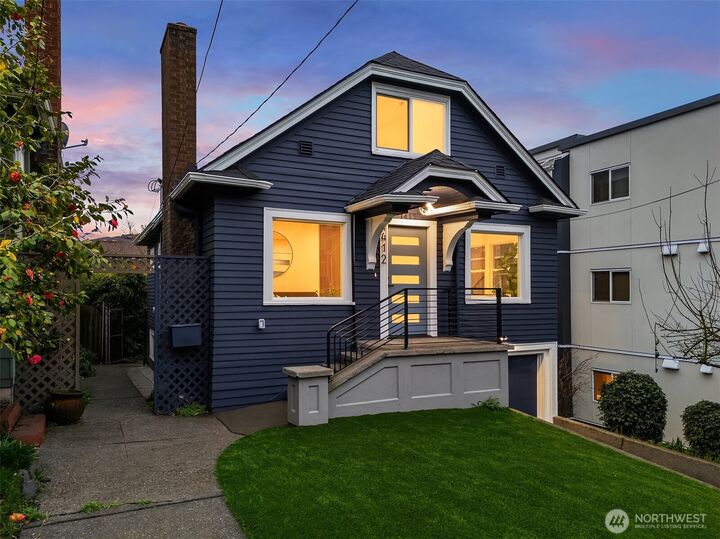 Property Photo: 1412 Taylor Avenue N WA 98109