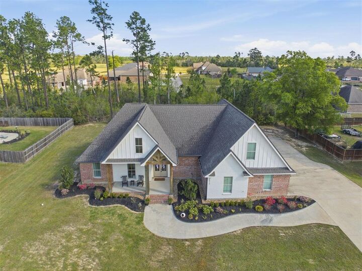 Property Photo: 2012 Bobby Jones Way LA 70669