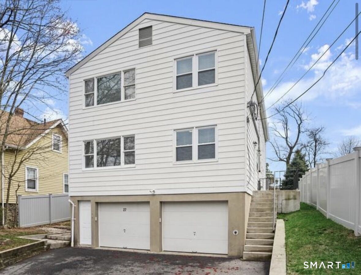 Property Photo:  27 High Street B  CT 06830 