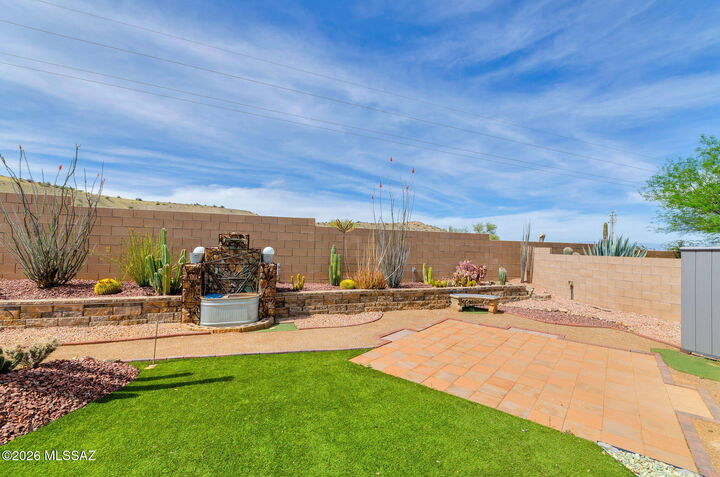 Property Photo:  760 W Rio Teras  AZ 85614 
