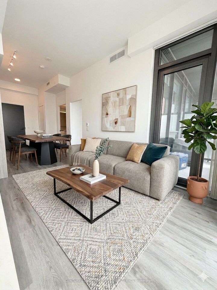 Property Photo:  28 Eastern Avenue 612  ON M5A 0Y2 