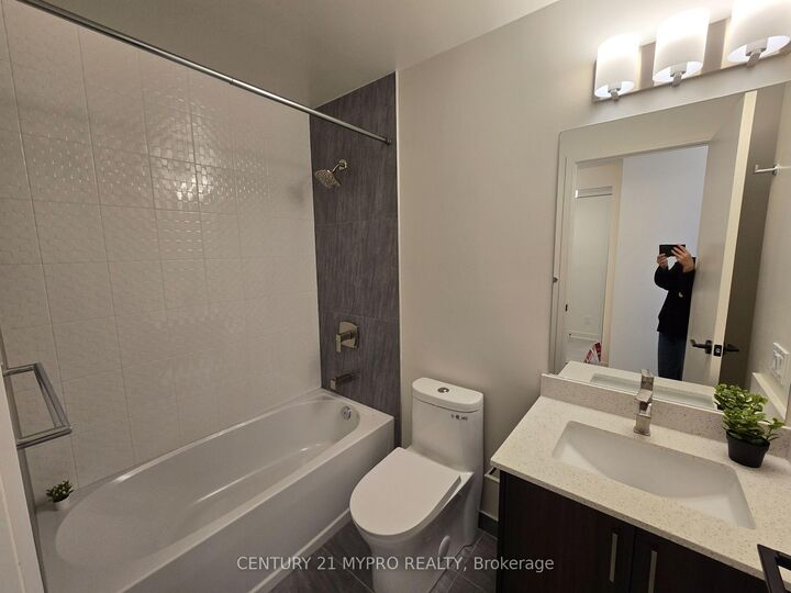 Property Photo:  8020 Derry Road 2009  ON L9T 3L3 