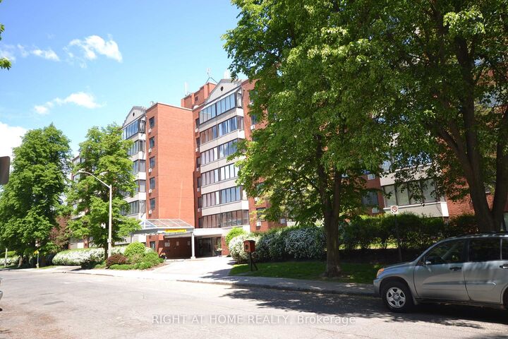 Property Photo: 225 Alvin Road N 309 ON K1K 4H6
