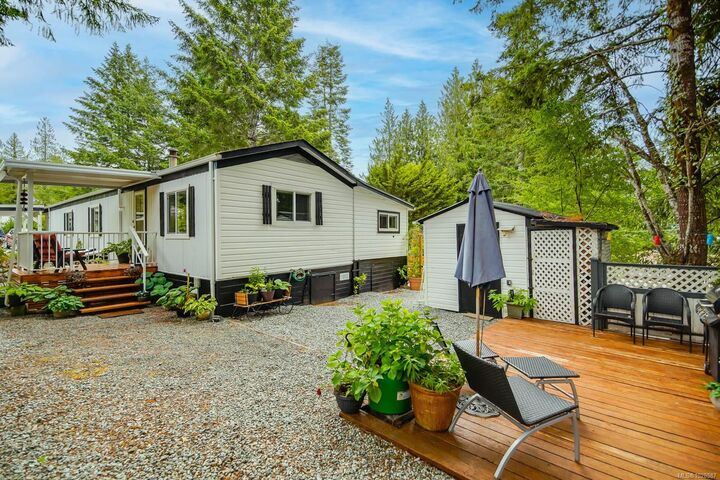 Property Photo: 10325 Lakeshore Rd #77 BC V9Y 8G9