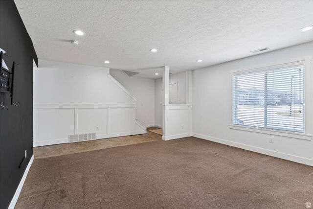 Property Photo:  928 W Willow Brook Ln  UT 84414 