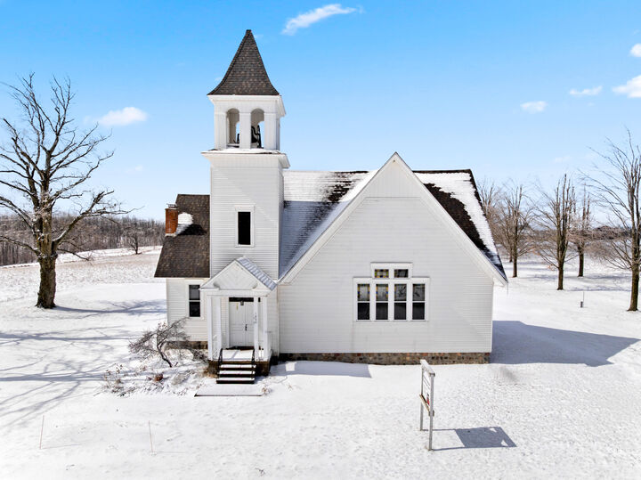 Property Photo:  1200 Meridian Line Road  MI 49751 