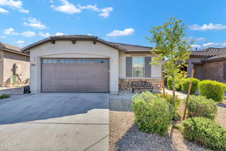 Property Photo:  2701 S Reavis Falls Road  AZ 85119 