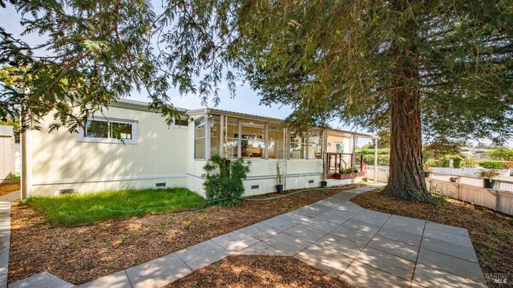 Property Photo:  19 Newell Circle  CA 94558 