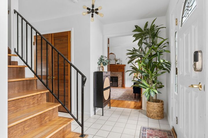 Property Photo:  3108 Sarasota Avenue  NY 13850 