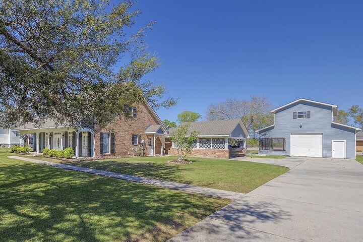 Property Photo:  104 Talbot Dr  LA 70360 