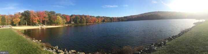 Property Photo:  301 Tommy Lane  PA 18347 