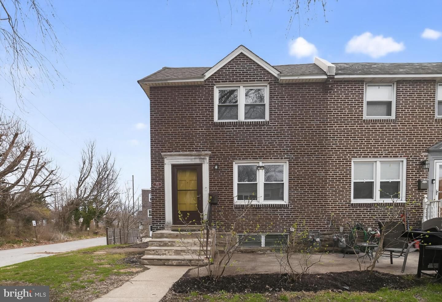 Property Photo: 71 S Harwood Avenue PA 19082