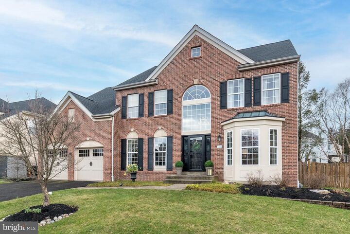 Property Photo: 1103 Gallop Circle PA 18938