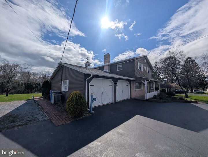 Property Photo:  7845 Chambers Hill Road  PA 17111 