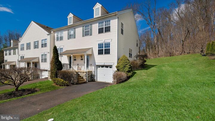 Property Photo: 4570 Louise Saint Claire Dr PA 18902