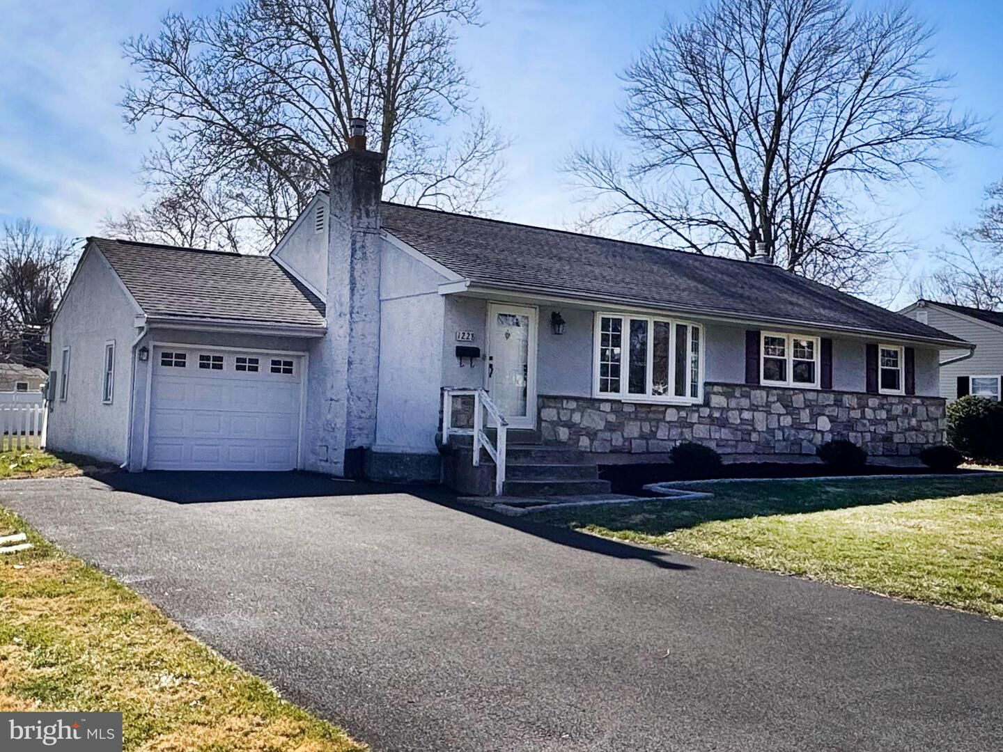 Property Photo:  1228 Clyde Road  PA 18974 