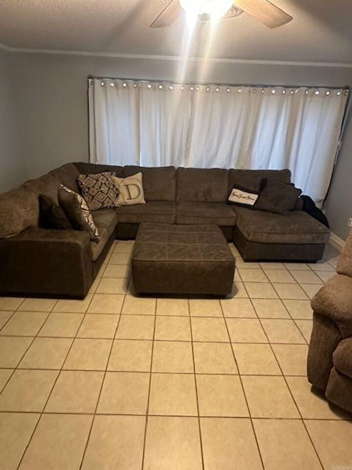 Property Photo:  510 N Oakley Street  AR 71742 