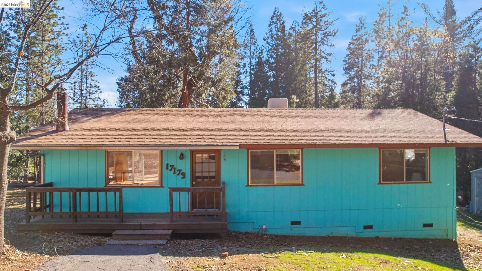 Property Photo: 17173 Mount Elizabeth Dr CA 95370