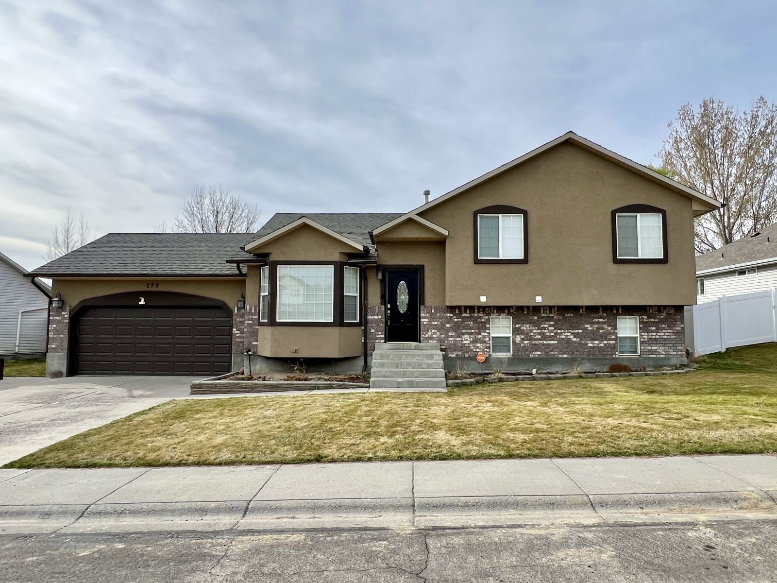 Property Photo:  229 Cottonwood Drive  NV 89801 