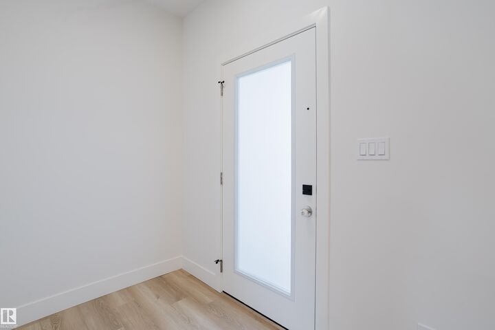 Property Photo:  2807 191 Street NW  AB T6M 3C3 
