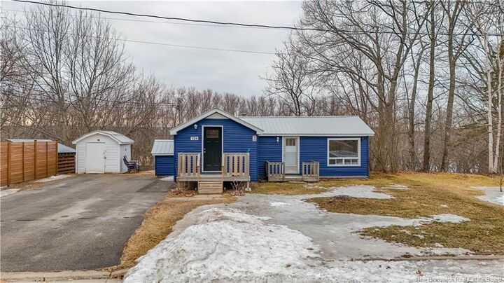 Property Photo:  124 Ruby Court  NB E3G 7K6 