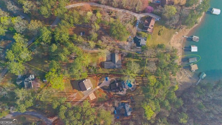 Property Photo: 3240 Chimney Point Drive GA 30041