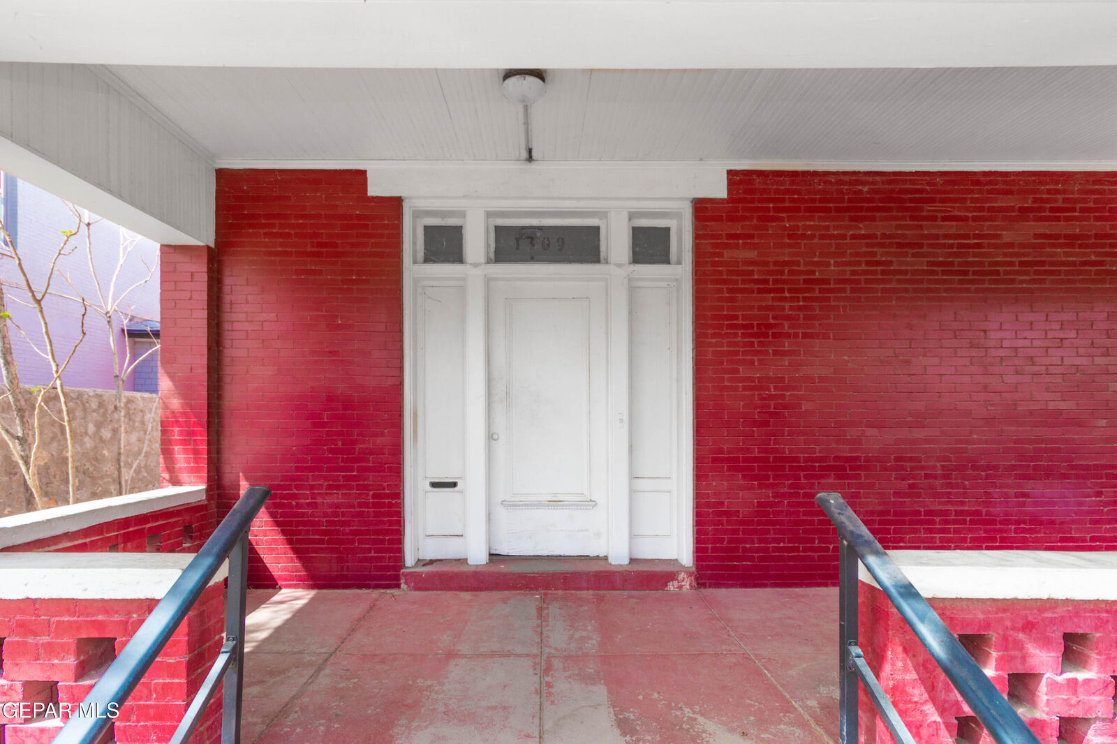 Property Photo:  1309 E Rio Grande Avenue 6  TX 79902 