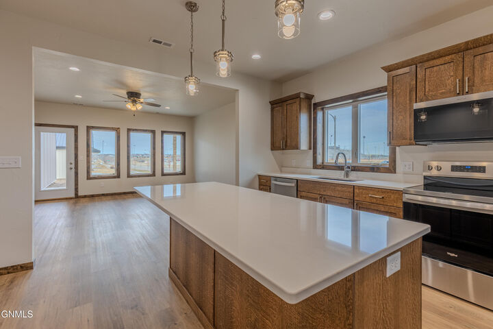 Property Photo:  3520 Calgary Point  ND 58503 