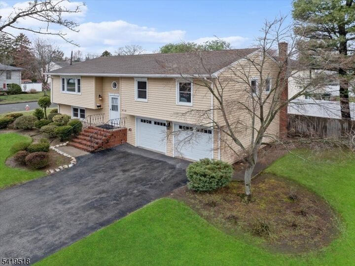 Property Photo: 41 Ackerman Dr NJ 07410