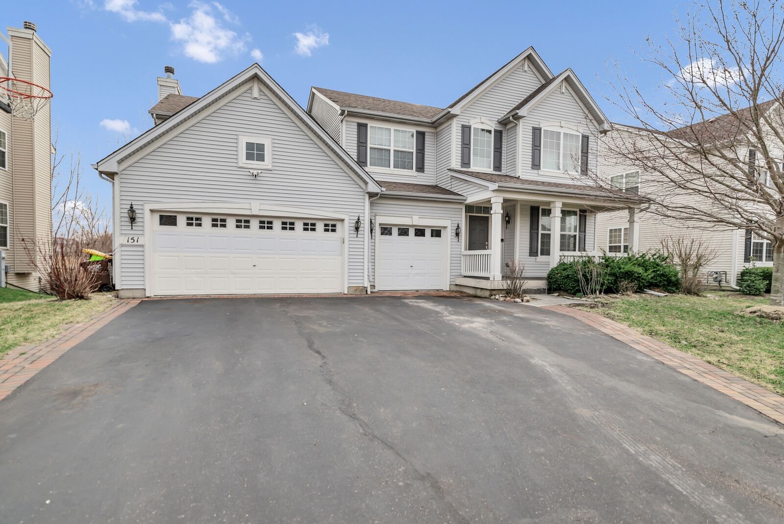 Property Photo:  151 Charleston Lane W  IL 60136 