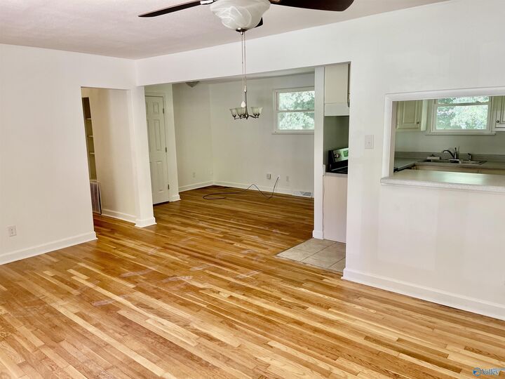 Property Photo: 513 Jeffery Drive NW AL 35806