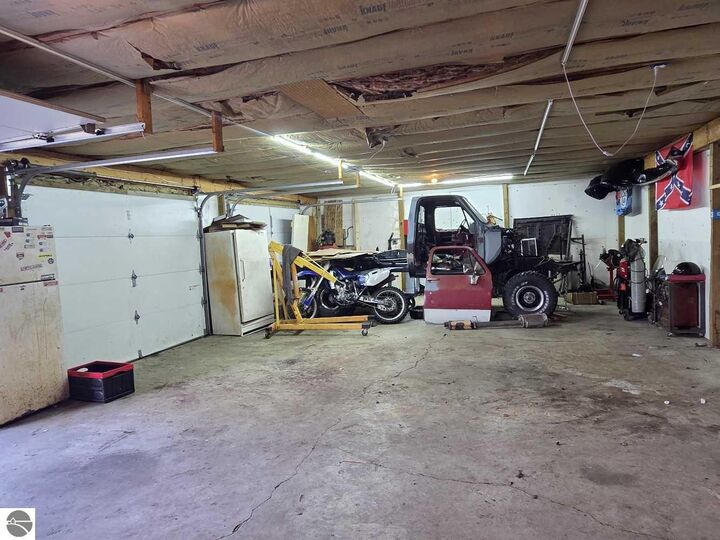 Property Photo: 105 Jefferson Street MI 48618