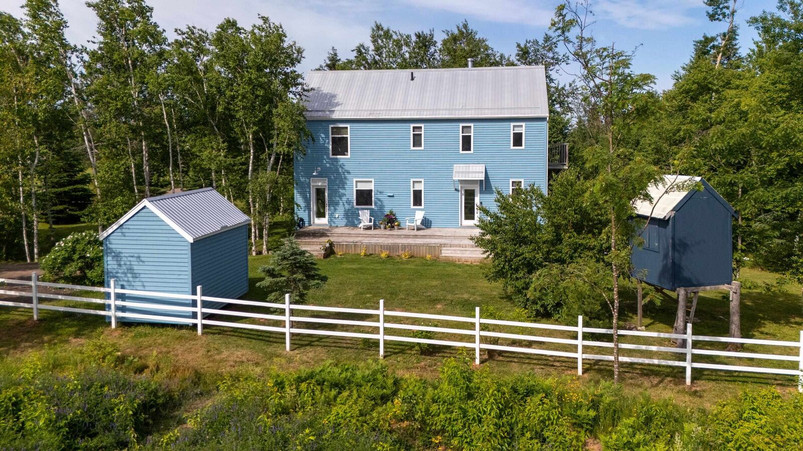 Property Photo: 10 Pine Street PE C1E 2W1